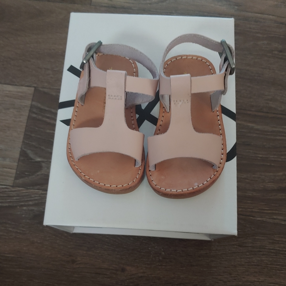 Freshly picked sandals size 3